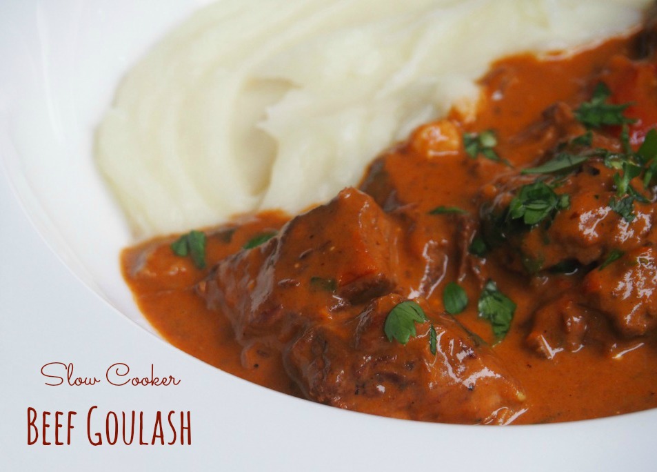 slow cooker beef goulash title