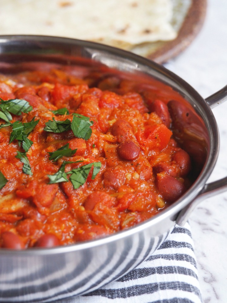 kidney bean curry side view