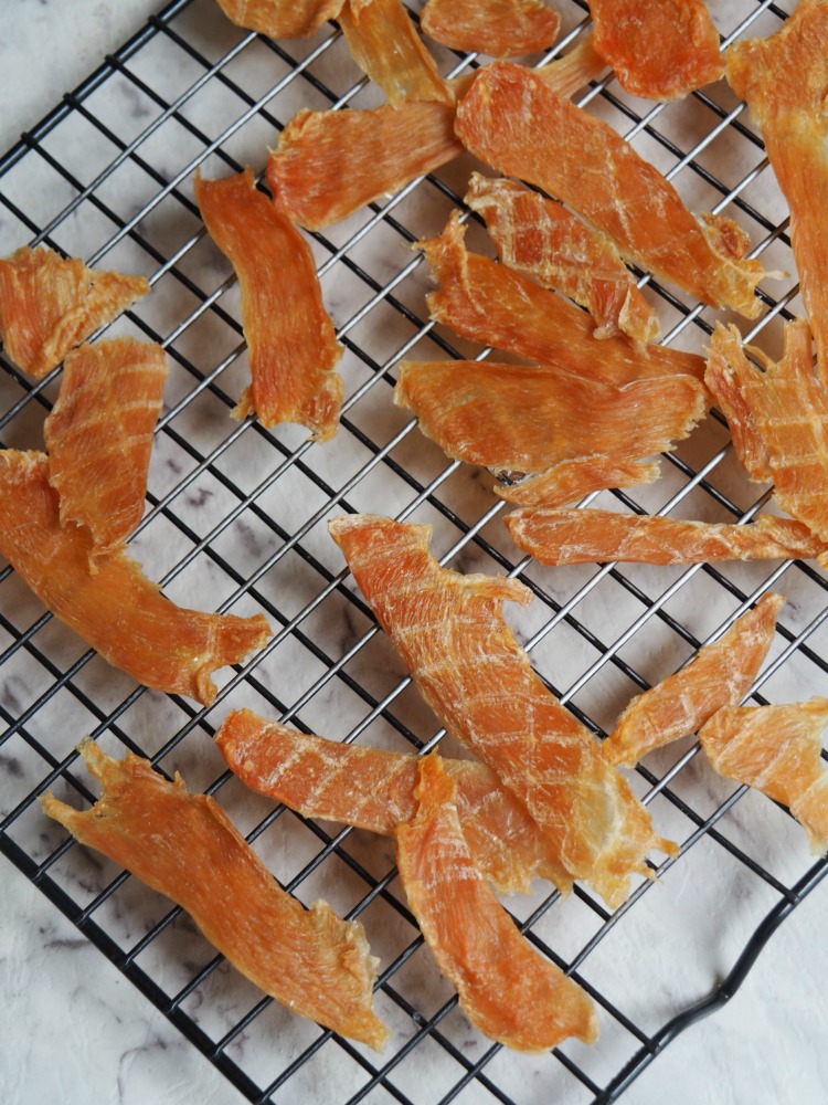 dehydrated chicken treats