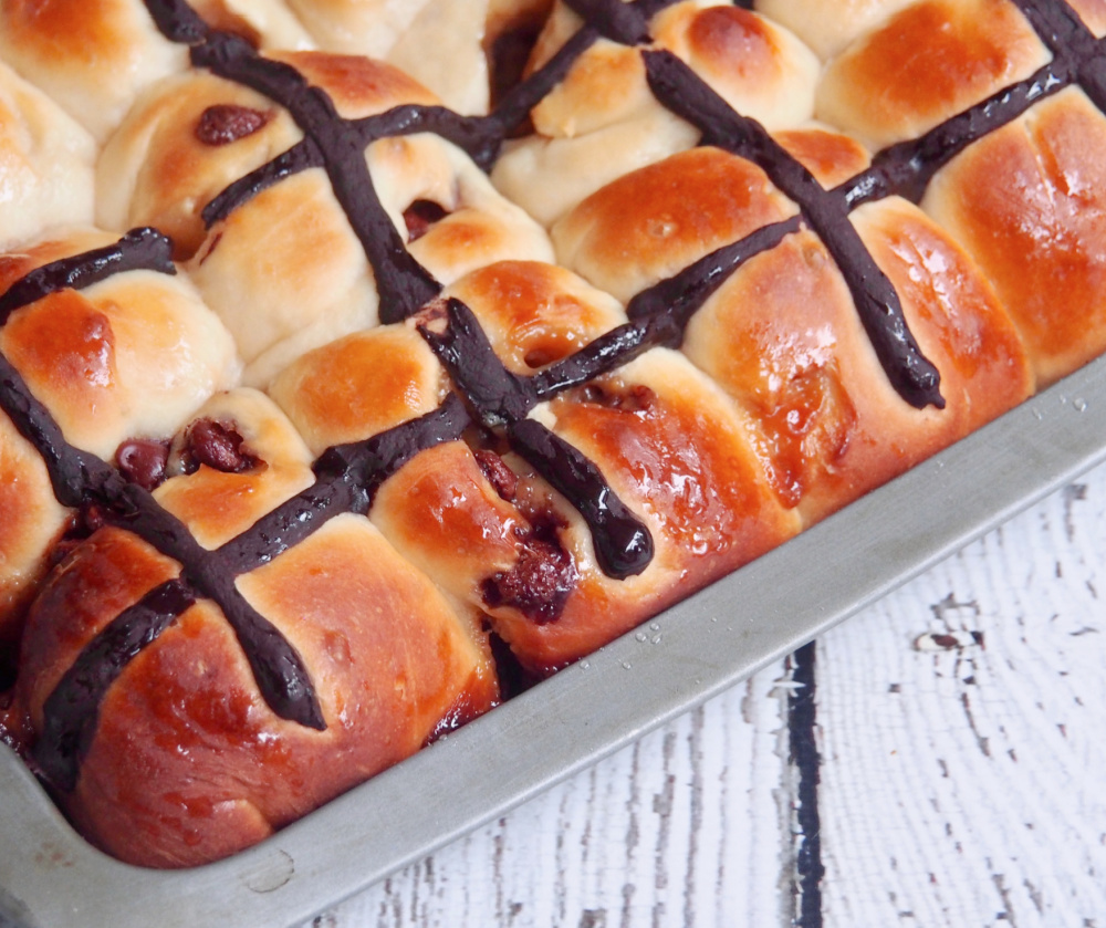 choc fudge hot cross buns in tray