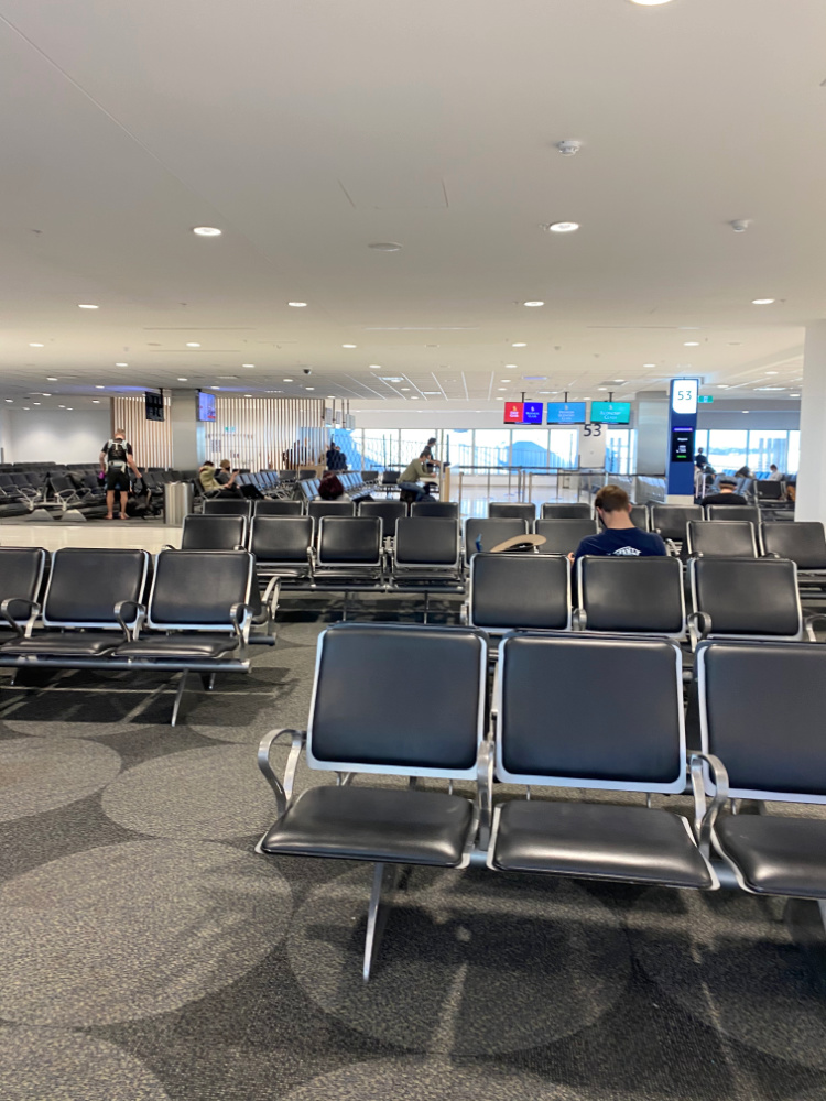 almost empty departure gate