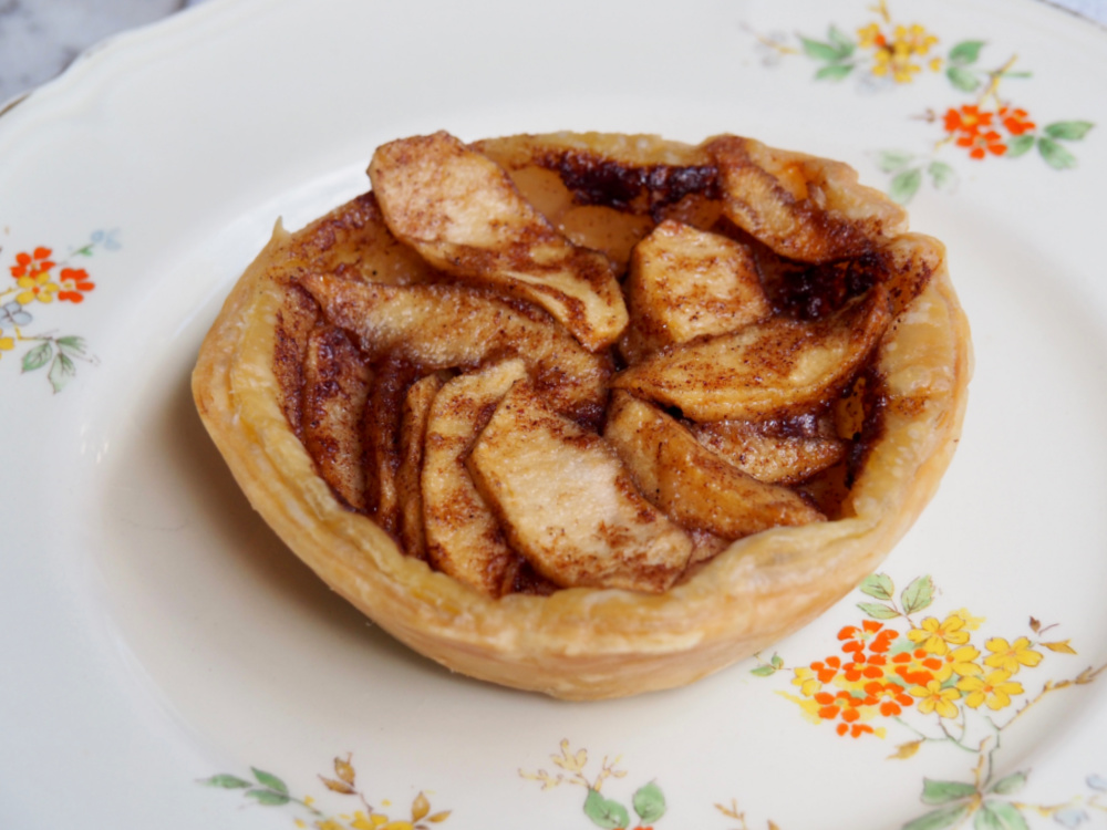 individual open topped apple pie with caramelised apples