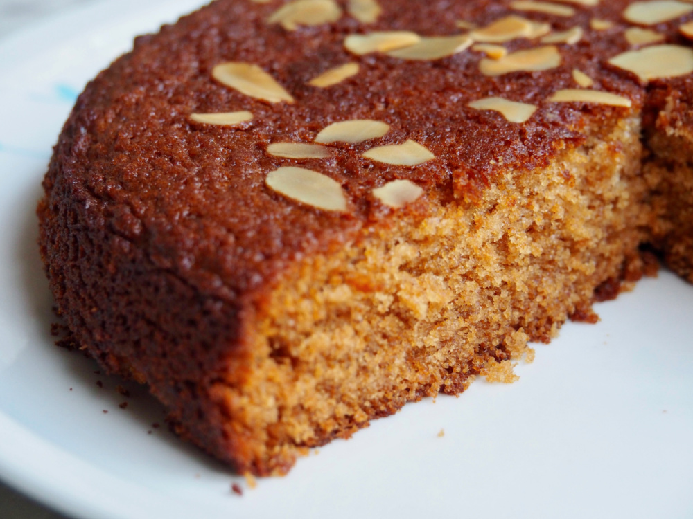 inside dairy free honey cake 2