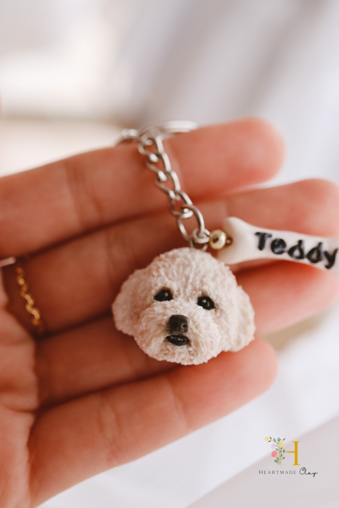 heartmade clay oodle keyring