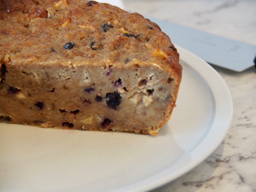 inside apple and cinnamon Hot cross bun pudding